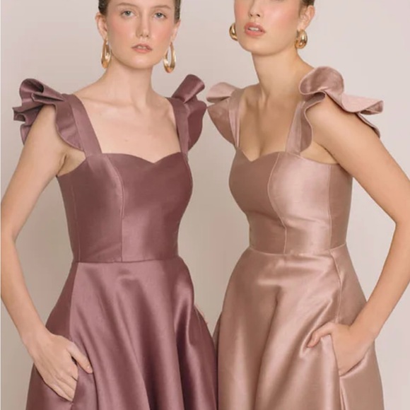 Zoo Label Dress - Picture 1 of 8